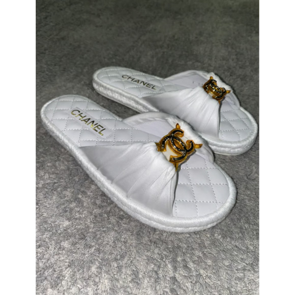 Chanel 20S White Coco Beach Gold CC Logo Slide Espadrille Sandal Mule Flat 36 - Picture 6 of 12